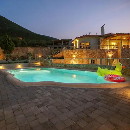 Aether Panorama Pool Retreat Вилла