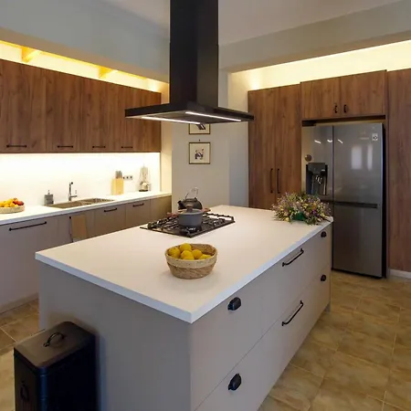 Aether Panorama Pool Retreat Вилла *