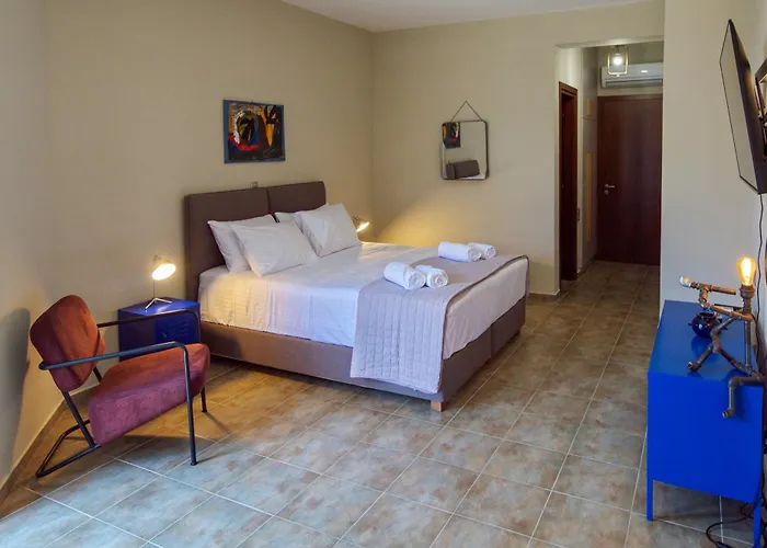 Aether Panorama Pool Retreat *