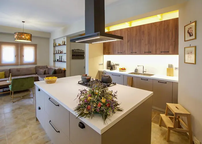 Villa Aether Panorama Pool Retreat